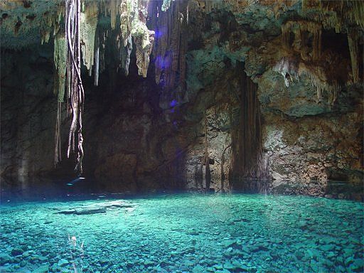 minéral  grotte