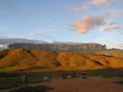 Tepuy Roraima, Venezuela. A inspiré le Monde Perdu de Conan Doyle