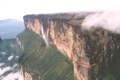 Tepuy Roraima, Venezuela. A inspiré le Monde Perdu de Conan Doyle